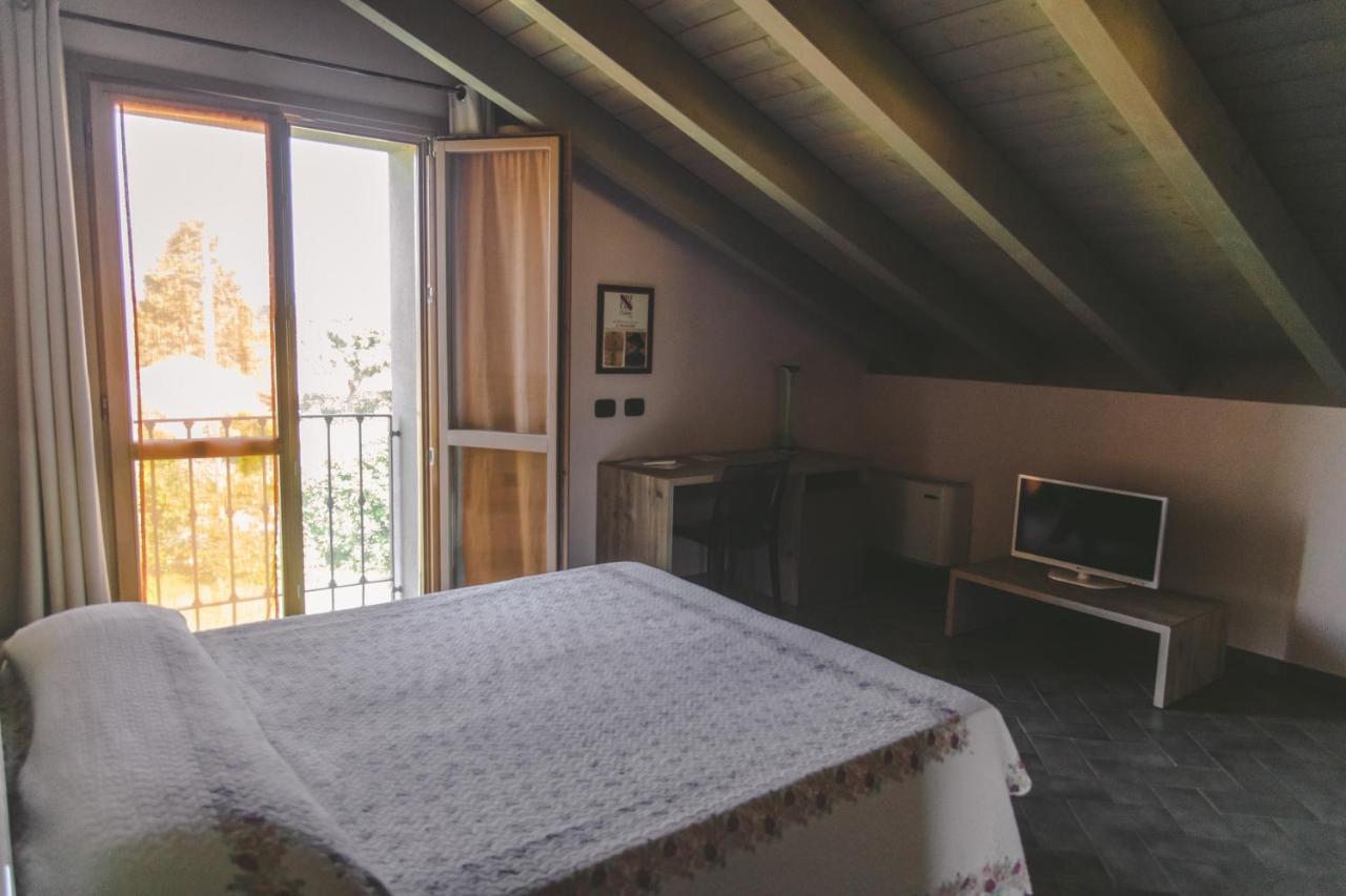 Agriturismo Bassanine Monticelli dʼOngina Dış mekan fotoğraf