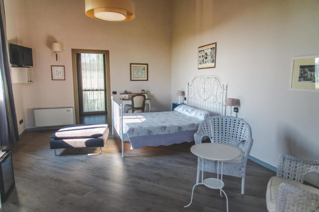 Agriturismo Bassanine Monticelli dʼOngina Dış mekan fotoğraf