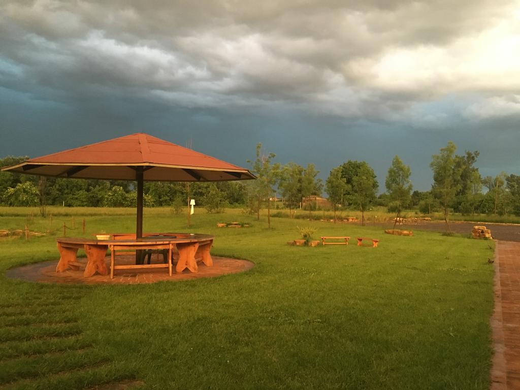 Agriturismo Bassanine Monticelli dʼOngina Dış mekan fotoğraf